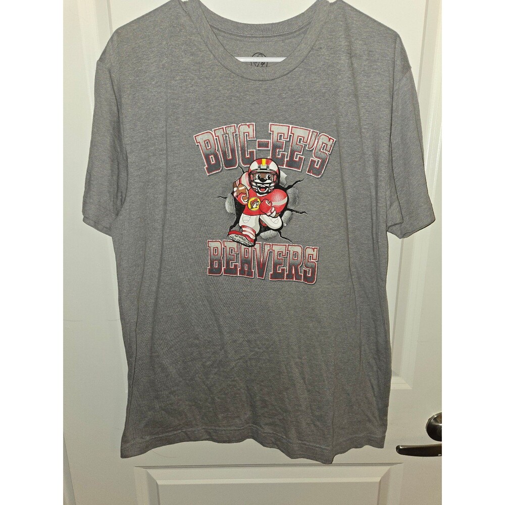 Mens Large Bucee Beavers T-Shirt